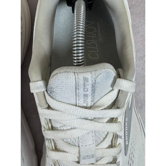 Brooks Adrenaline GTS 23 Womens 9 Wide Shoes Running White Sneaker 1203811D104 - Picture 6 of 15